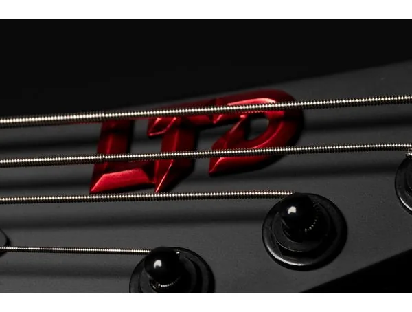 ESP LTD M-6B ET Black Metal II, detalj 5