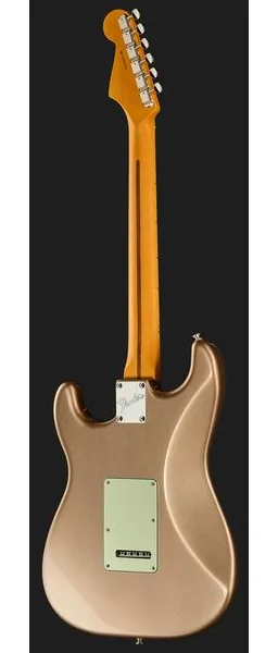 Fender Am Pro Clsc Strat MN FFMG, detalj 3