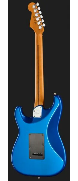 Fender Am Ultra II Strat HSS EB NBL, detalj 3