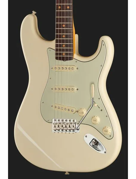 Fender AV II 61 STRAT RW OWT, detalj 4