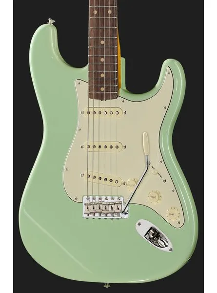 Fender AV II 61 Strat RW SFG, detalj 4