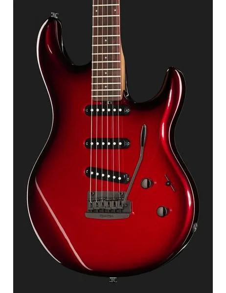 Music Man Luke IV SSS Redburst, detalj 4