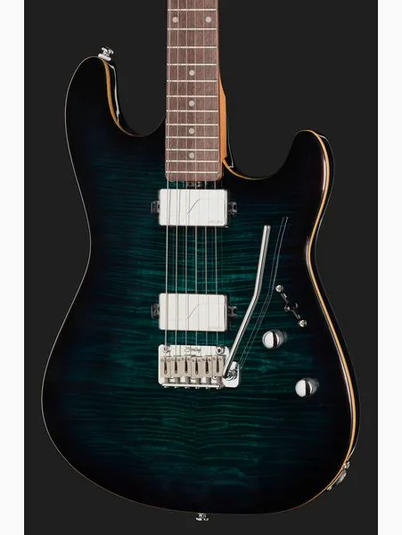 Sterling by Music Man Sabre Deep Blue Burst, detalj 4