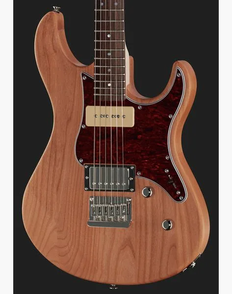 Yamaha Pacifica 311H YNS, detalj 4