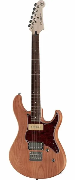 Yamaha Pacifica 311H YNS framifrån
